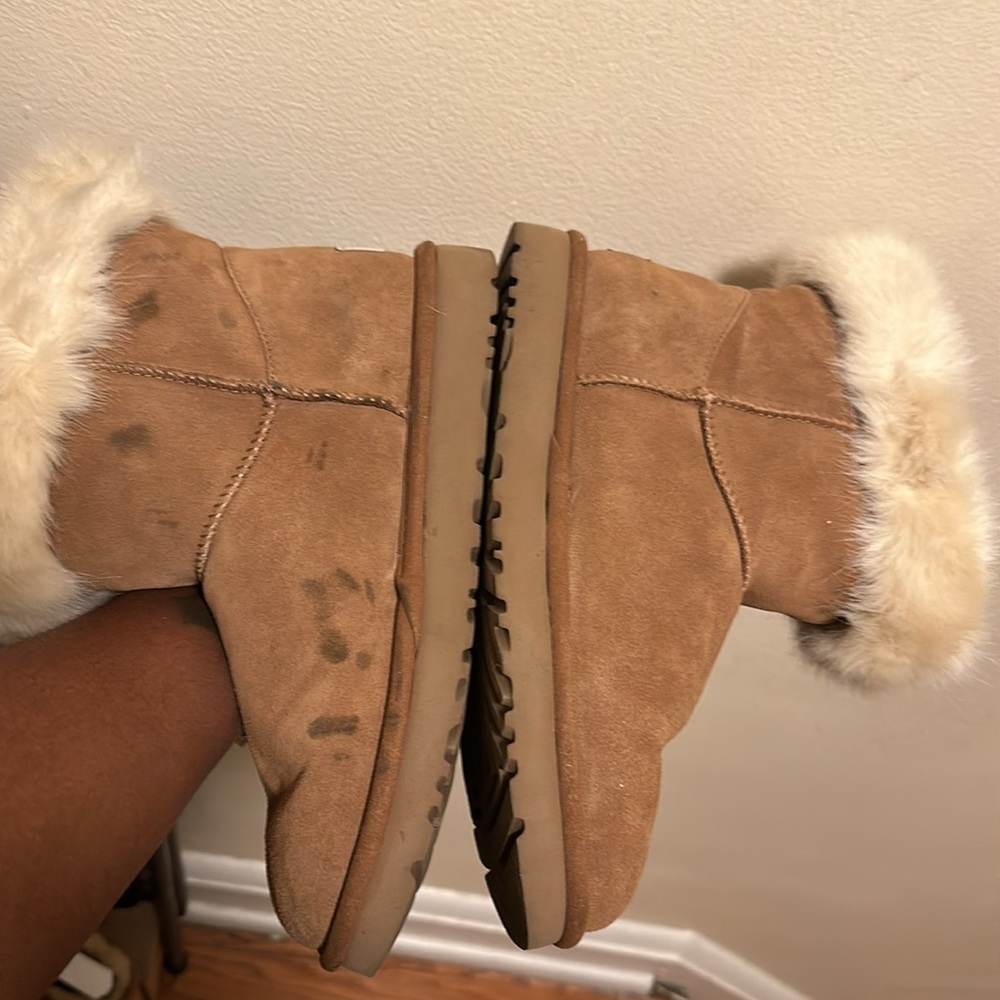 Used Uggs - image 8